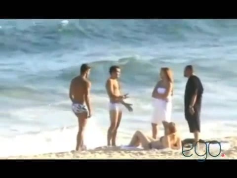 Demi Lovato in the beach - Rio de Janeiro - BRAZIL 0514 - Demi in the beach - Rio de Janeiro - BRAZIL Part oo1