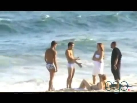 Demi Lovato in the beach - Rio de Janeiro - BRAZIL 0517 - Demi in the beach - Rio de Janeiro - BRAZIL Part oo1