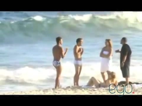 Demi Lovato in the beach - Rio de Janeiro - BRAZIL 0572 Demi Lovato in the beach - Rio de Janeiro - BRAZIL 0572