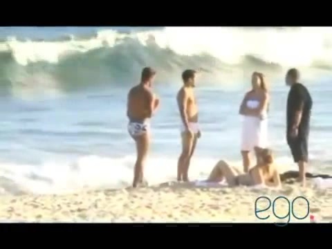 Demi Lovato in the beach - Rio de Janeiro - BRAZIL 0600 Demi Lovato in the beach - Rio de Janeiro - BRAZIL 0600