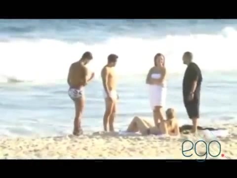Demi Lovato in the beach - Rio de Janeiro - BRAZIL 0638 Demi Lovato in the beach - Rio de Janeiro - BRAZIL 0638