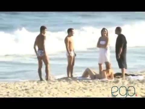 Demi Lovato in the beach - Rio de Janeiro - BRAZIL 0660 Demi Lovato in the beach - Rio de Janeiro - BRAZIL 0660