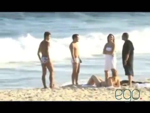 Demi Lovato in the beach - Rio de Janeiro - BRAZIL 0661 Demi Lovato in the beach - Rio de Janeiro - BRAZIL 0661