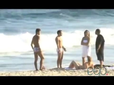 Demi Lovato in the beach - Rio de Janeiro - BRAZIL 0663 Demi Lovato in the beach - Rio de Janeiro - BRAZIL 0663
