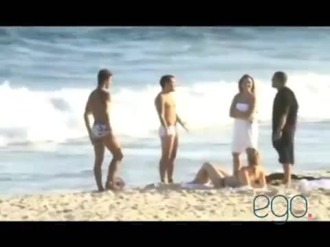 Demi Lovato in the beach - Rio de Janeiro - BRAZIL 0667 Demi Lovato in the beach - Rio de Janeiro - BRAZIL 0667