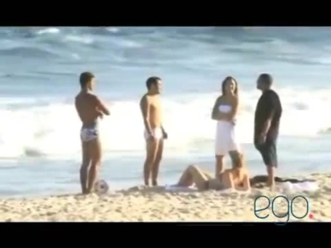 Demi Lovato in the beach - Rio de Janeiro - BRAZIL 0683 Demi Lovato in the beach - Rio de Janeiro - BRAZIL 0683