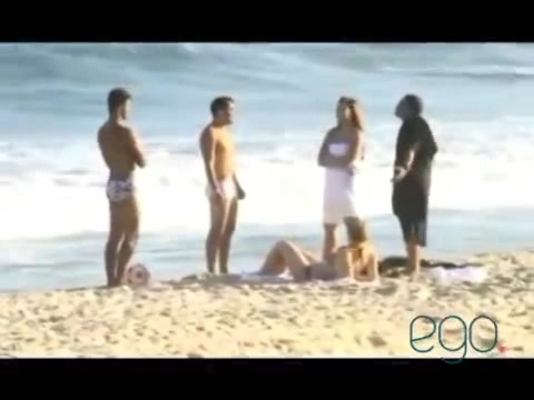 Demi Lovato in the beach - Rio de Janeiro - BRAZIL 0700 Demi Lovato in the beach - Rio de Janeiro - BRAZIL 0700