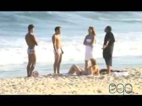 Demi Lovato in the beach - Rio de Janeiro - BRAZIL 0702 Demi Lovato in the beach - Rio de Janeiro - BRAZIL 0702