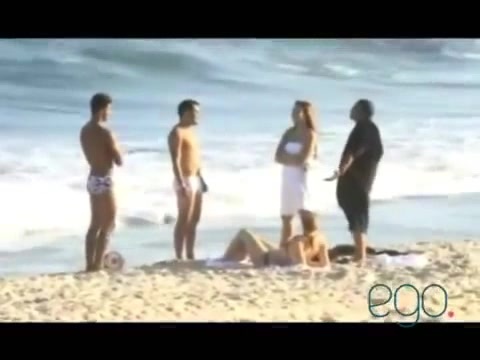 Demi Lovato in the beach - Rio de Janeiro - BRAZIL 0707 - Demi in the beach - Rio de Janeiro - BRAZIL Part oo1