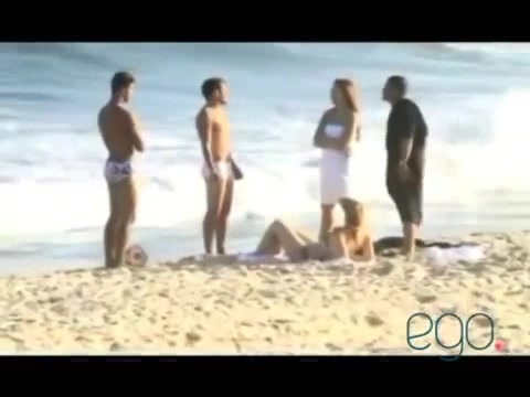 Demi Lovato in the beach - Rio de Janeiro - BRAZIL 0721 Demi Lovato in the beach - Rio de Janeiro - BRAZIL 0721