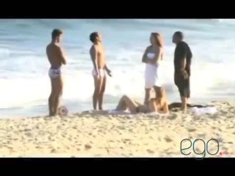 Demi Lovato in the beach - Rio de Janeiro - BRAZIL 0724 Demi Lovato in the beach - Rio de Janeiro - BRAZIL 0724