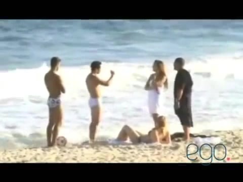 Demi Lovato in the beach - Rio de Janeiro - BRAZIL 0784 Demi Lovato in the beach - Rio de Janeiro - BRAZIL 0784