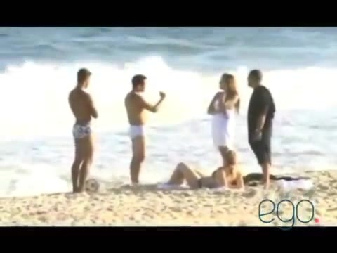 Demi Lovato in the beach - Rio de Janeiro - BRAZIL 0794 Demi Lovato in the beach - Rio de Janeiro - BRAZIL 0794