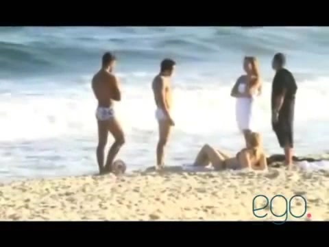Demi Lovato in the beach - Rio de Janeiro - BRAZIL 0843 Demi Lovato in the beach - Rio de Janeiro - BRAZIL 0843