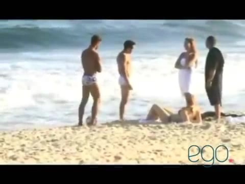 Demi Lovato in the beach - Rio de Janeiro - BRAZIL 0853 Demi Lovato in the beach - Rio de Janeiro - BRAZIL 0853