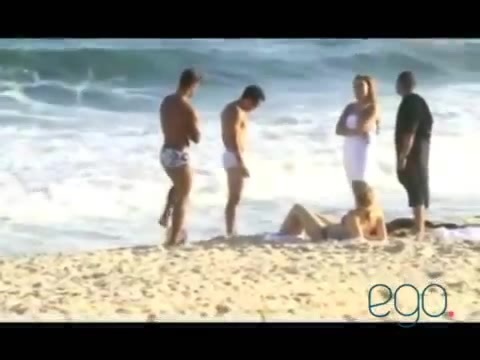 Demi Lovato in the beach - Rio de Janeiro - BRAZIL 0864 Demi Lovato in the beach - Rio de Janeiro - BRAZIL 0864