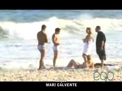 Demi Lovato in the beach - Rio de Janeiro - BRAZIL 0894 Demi Lovato in the beach - Rio de Janeiro - BRAZIL 0894