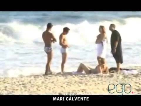 Demi Lovato in the beach - Rio de Janeiro - BRAZIL 0915 Demi Lovato in the beach - Rio de Janeiro - BRAZIL 0915