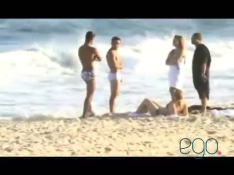 Demi Lovato in the beach - Rio de Janeiro - BRAZIL 0936 Demi Lovato in the beach - Rio de Janeiro - BRAZIL 0936