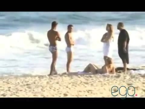 Demi Lovato in the beach - Rio de Janeiro - BRAZIL 0938 Demi Lovato in the beach - Rio de Janeiro - BRAZIL 0938