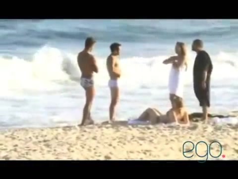 Demi Lovato in the beach - Rio de Janeiro - BRAZIL 0943 Demi Lovato in the beach - Rio de Janeiro - BRAZIL 0943