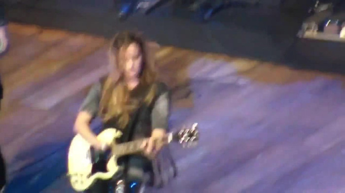 Demi Lovato Gets Hit By Light Stick _ São Paulo_ Brazil _ La La Land 055
