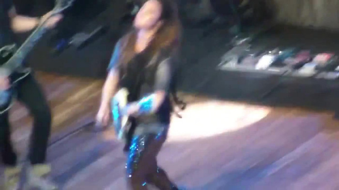 Demi Lovato Gets Hit By Light Stick _ São Paulo_ Brazil _ La La Land 202