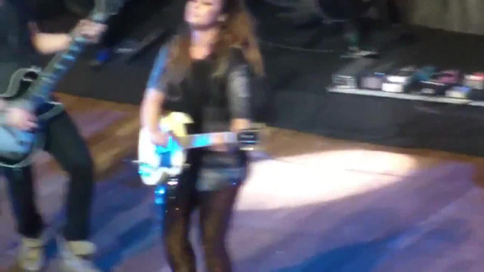 Demi Lovato Gets Hit By Light Stick _ São Paulo_ Brazil _ La La Land 207