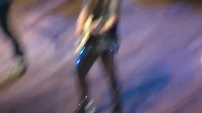 Demi Lovato Gets Hit By Light Stick _ São Paulo_ Brazil _ La La Land 244