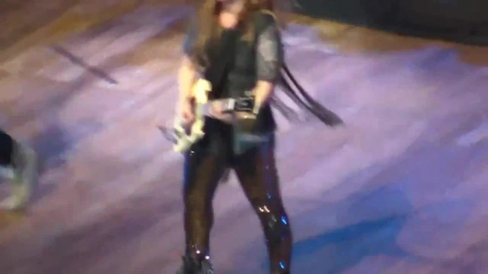Demi Lovato Gets Hit By Light Stick _ São Paulo_ Brazil _ La La Land 251