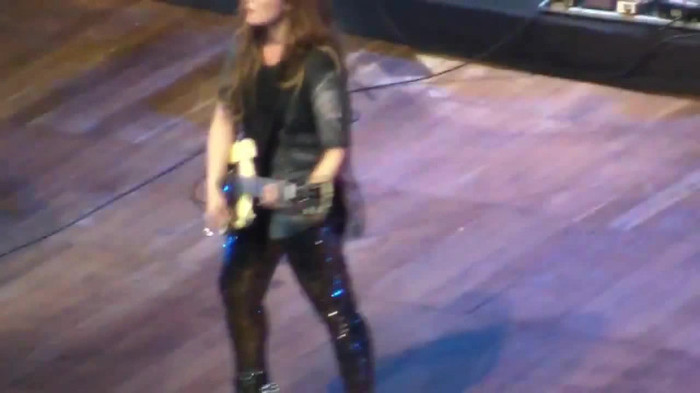 Demi Lovato Gets Hit By Light Stick _ São Paulo_ Brazil _ La La Land 261