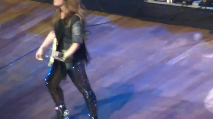 Demi Lovato Gets Hit By Light Stick _ São Paulo_ Brazil _ La La Land 281