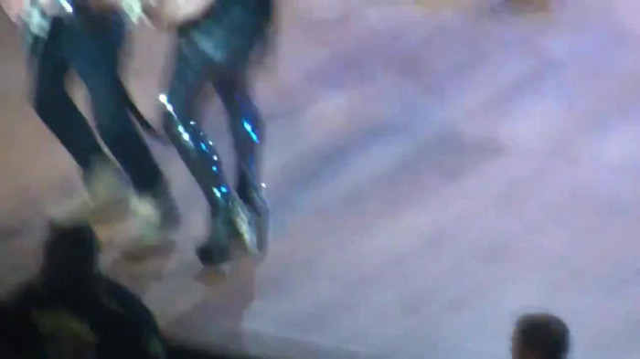 Demi Lovato Gets Hit By Light Stick _ São Paulo_ Brazil _ La La Land 330
