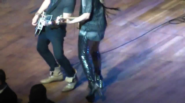 Demi Lovato Gets Hit By Light Stick _ São Paulo_ Brazil _ La La Land 343