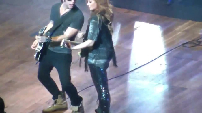 Demi Lovato Gets Hit By Light Stick _ São Paulo_ Brazil _ La La Land 357