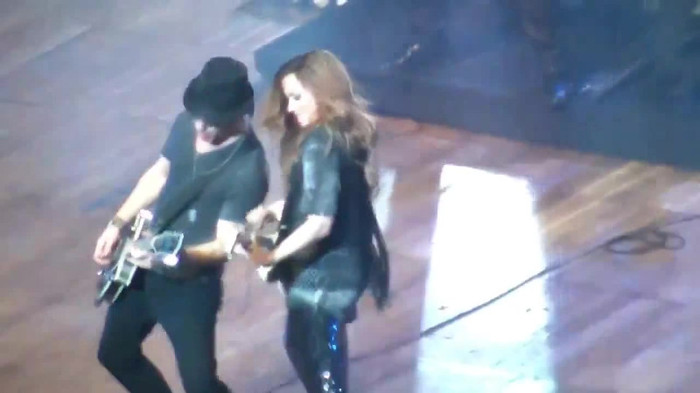 Demi Lovato Gets Hit By Light Stick _ São Paulo_ Brazil _ La La Land 389