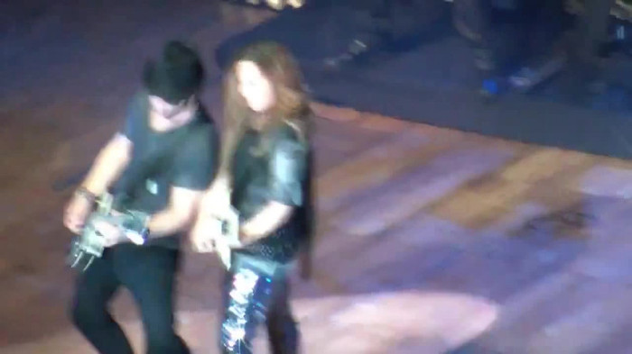 Demi Lovato Gets Hit By Light Stick _ São Paulo_ Brazil _ La La Land 406