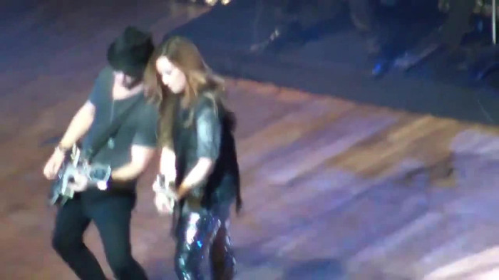 Demi Lovato Gets Hit By Light Stick _ São Paulo_ Brazil _ La La Land 422