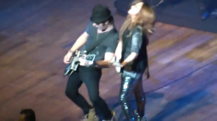 Demi Lovato Gets Hit By Light Stick _ São Paulo_ Brazil _ La La Land 447