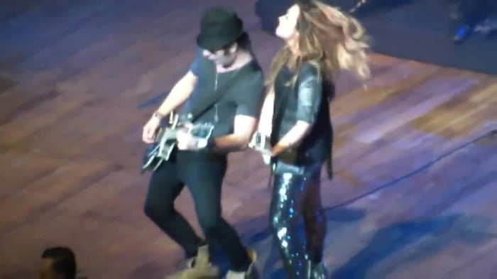 Demi Lovato Gets Hit By Light Stick _ São Paulo_ Brazil _ La La Land 453