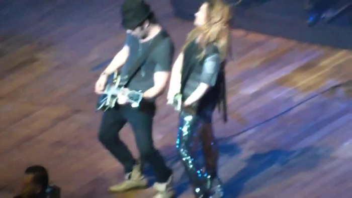 Demi Lovato Gets Hit By Light Stick _ São Paulo_ Brazil _ La La Land 464