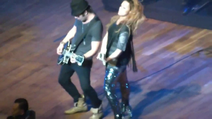 Demi Lovato Gets Hit By Light Stick _ São Paulo_ Brazil _ La La Land 466