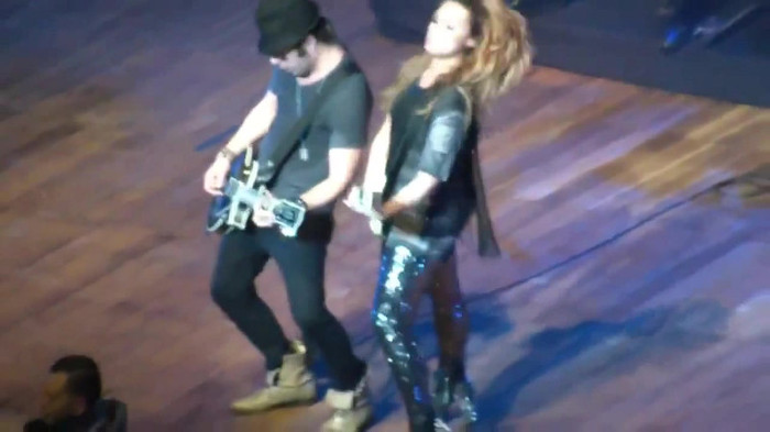 Demi Lovato Gets Hit By Light Stick _ São Paulo_ Brazil _ La La Land 467