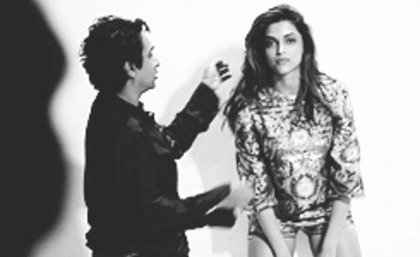 tumblr_m22l85pj9h1qjy2ilo3_250 - Deepika Padukone Capturi