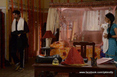 138 - Iss Pyaar Ko Kya Naam Doon - Picture Gallery II