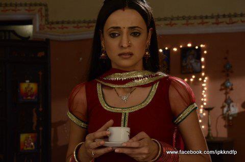 147 - Iss Pyaar Ko Kya Naam Doon - Picture Gallery II