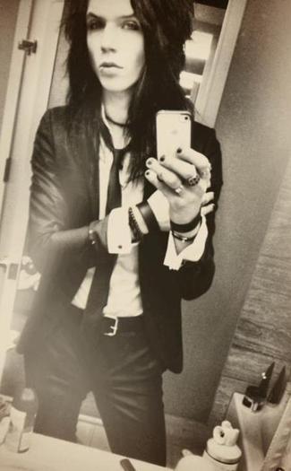 Andy.My.idol.4ever (20) - Andy Biersack-my idol 4ever