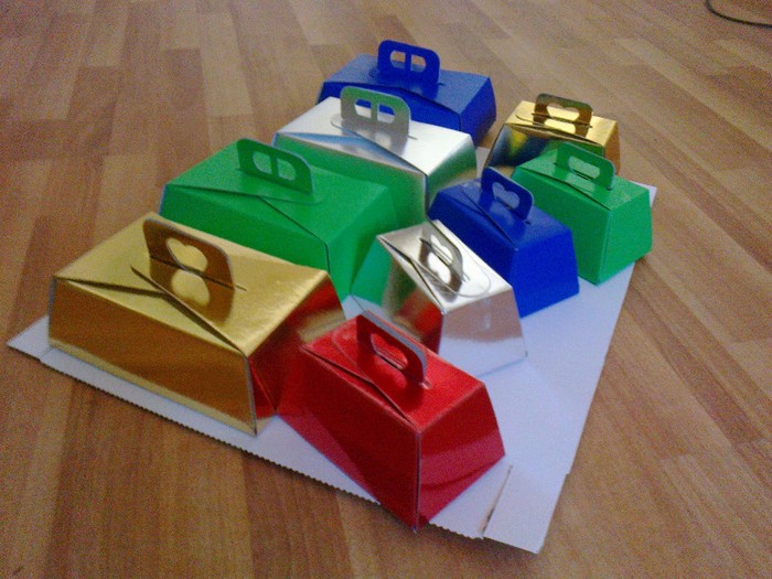 CUTII NUNTA DIVERSE CULORI