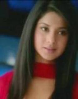 70692595_OACZFRT2 - jennifer winget 4