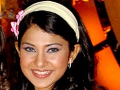 thumbs_Jennifer%20Winget%20(22) - jennifer winget 4